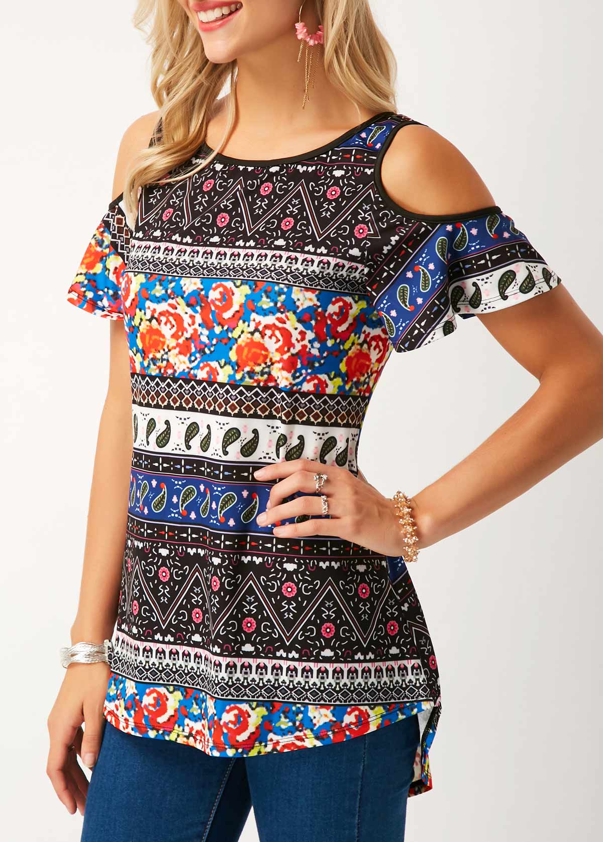 Cold Shoulder Curved Hem Printed T Shirt