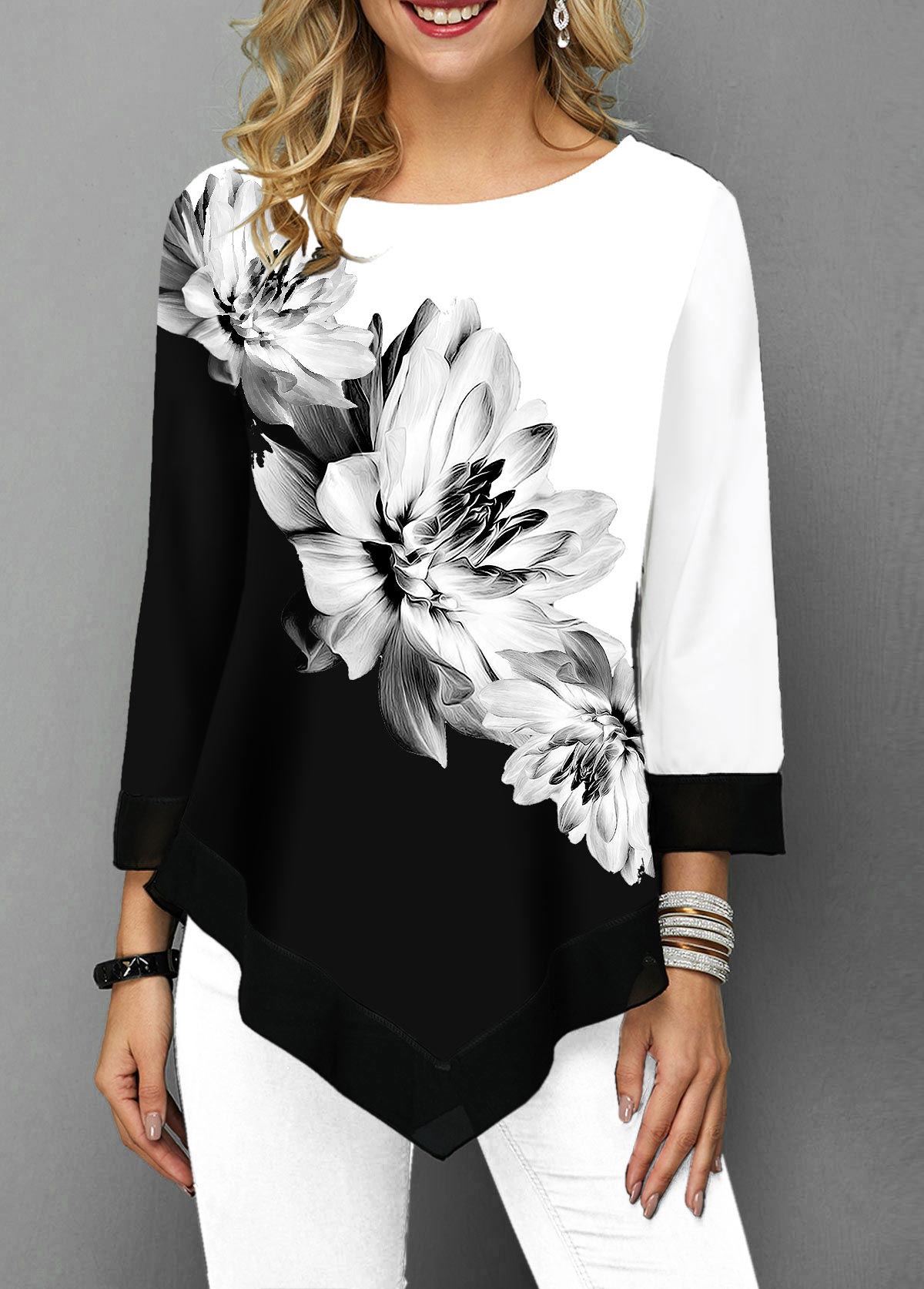 Three Quarter Sleeve Flower Print Asymmetric Hem T Shirt