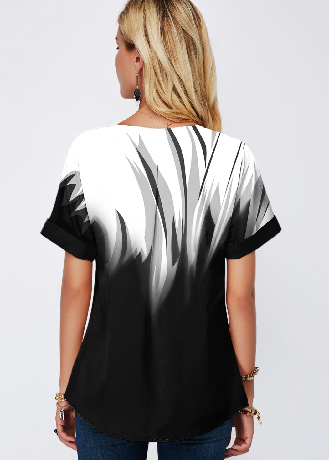 Split Neck Short Sleeve Gradient Blouse