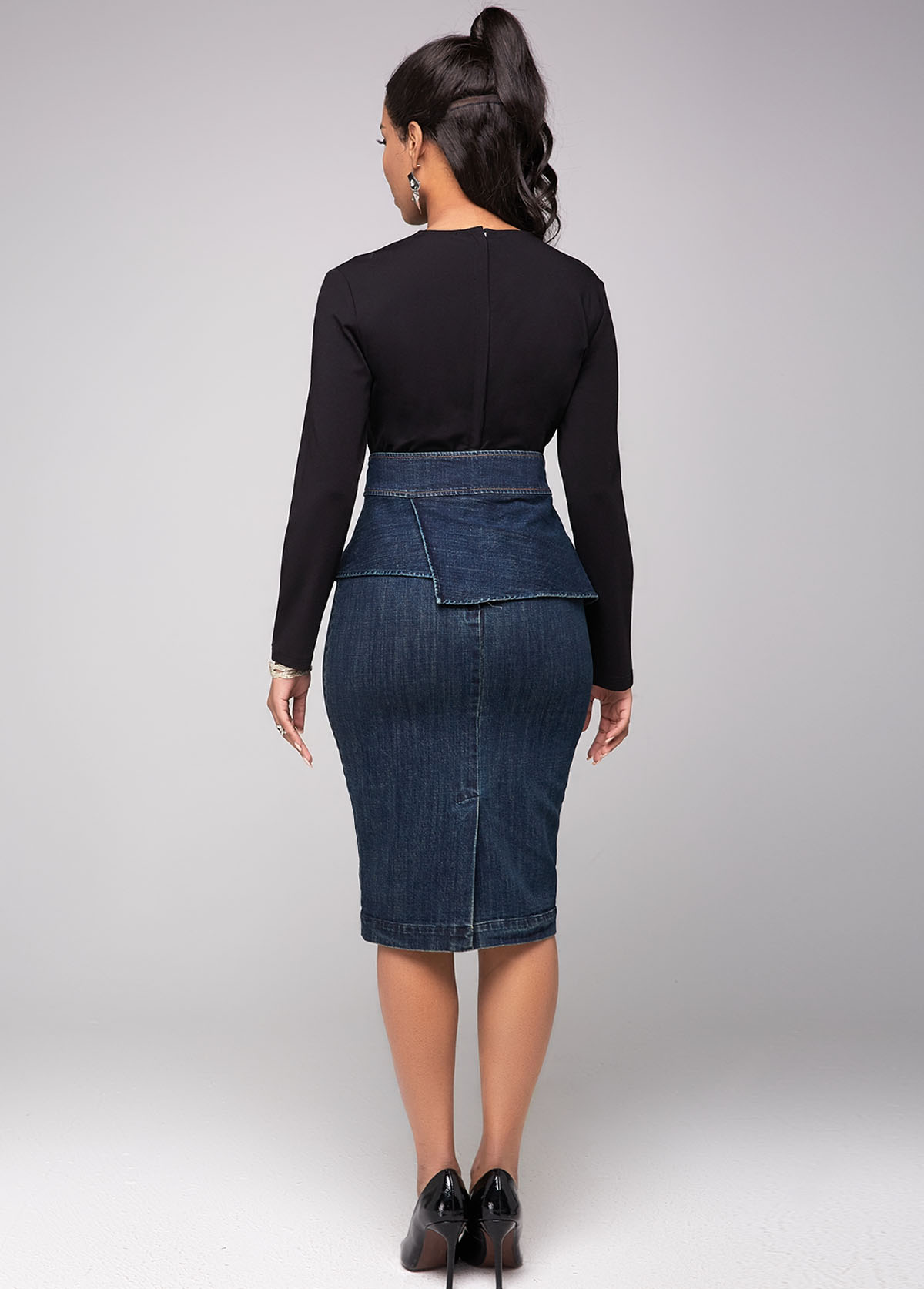 Contrast V Neck Long Sleeve Denim Dress USD 39.77