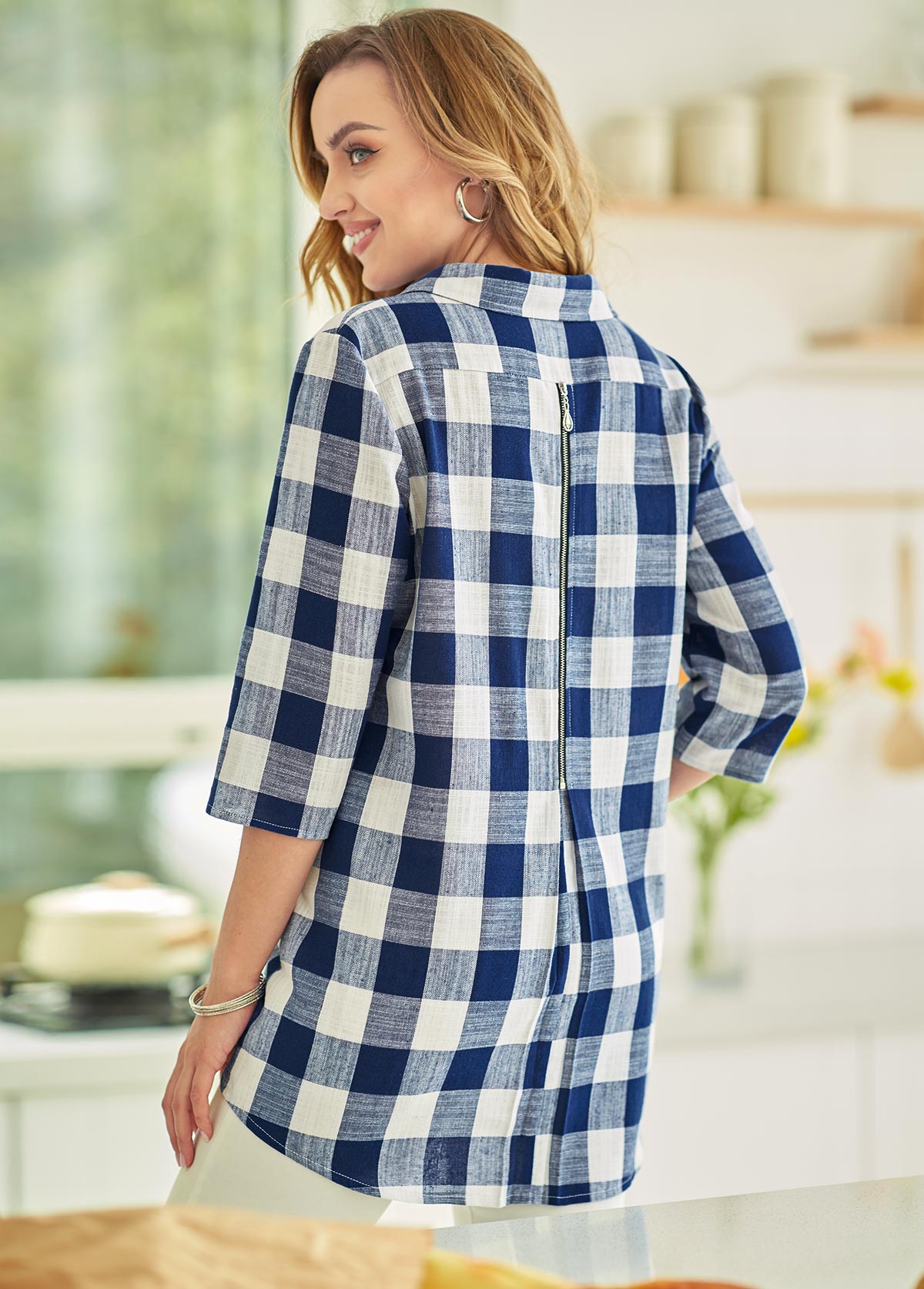 Turndown Collar Plaid Button Up Blouse