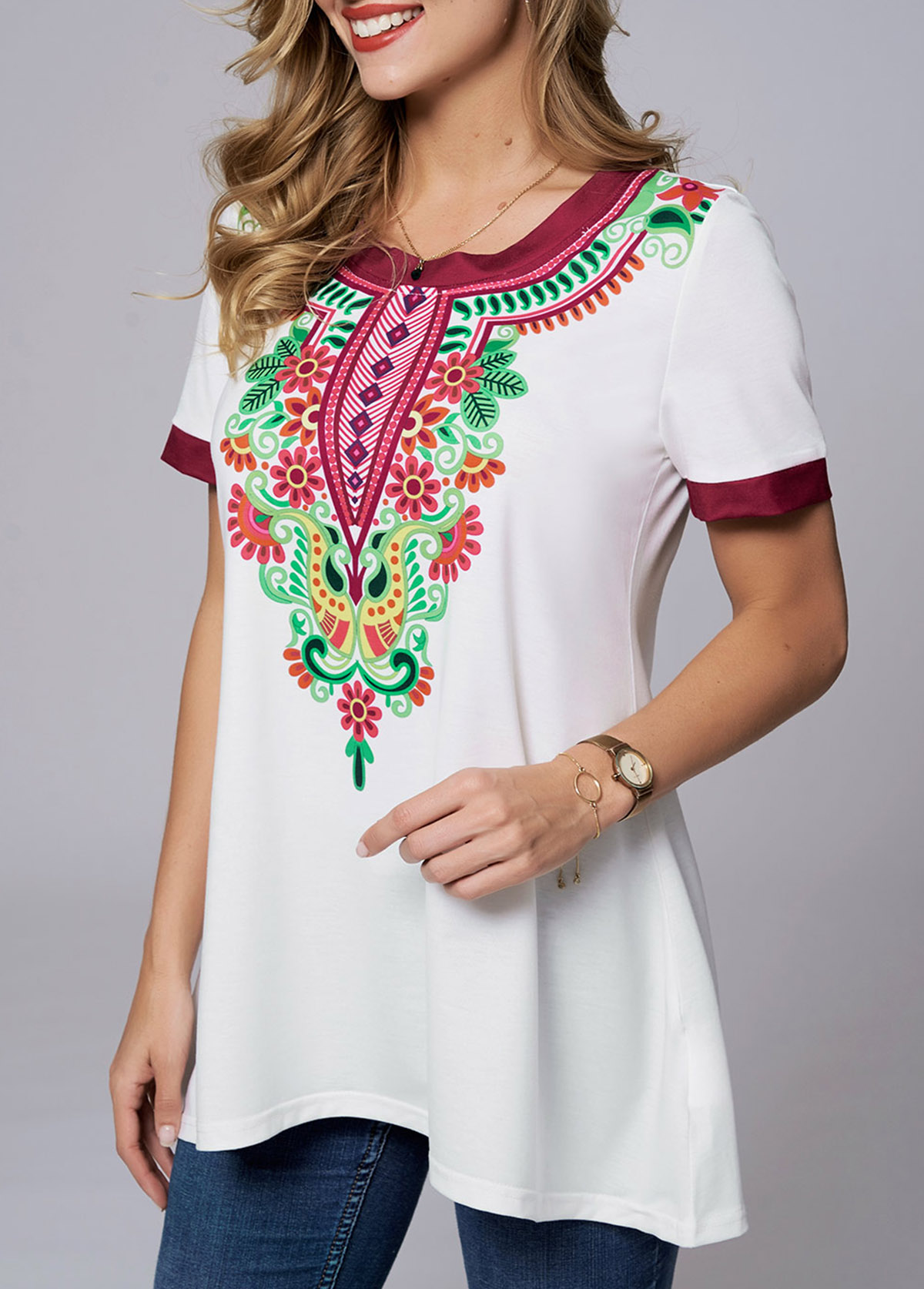 Short Sleeve Tribal Print Round Neck T Shirt