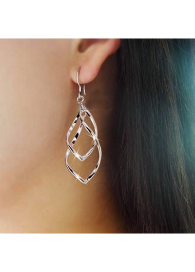 Rosewe Chic Metal Twist Rhombus Design Silver Earrings - One Size