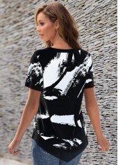 Printed Split Neck Asymmetric Hem T Shirt