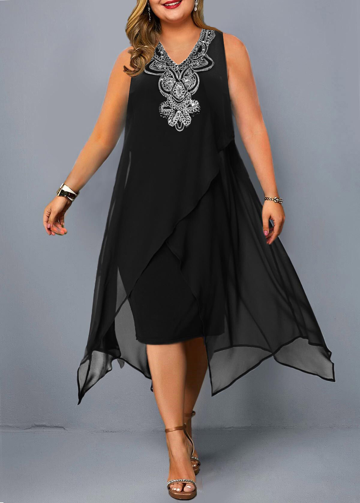 Sleeveless Plus Size Embellished Neck Dress