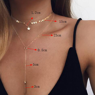 Star Design Layered Metal Detail Pendant Necklace