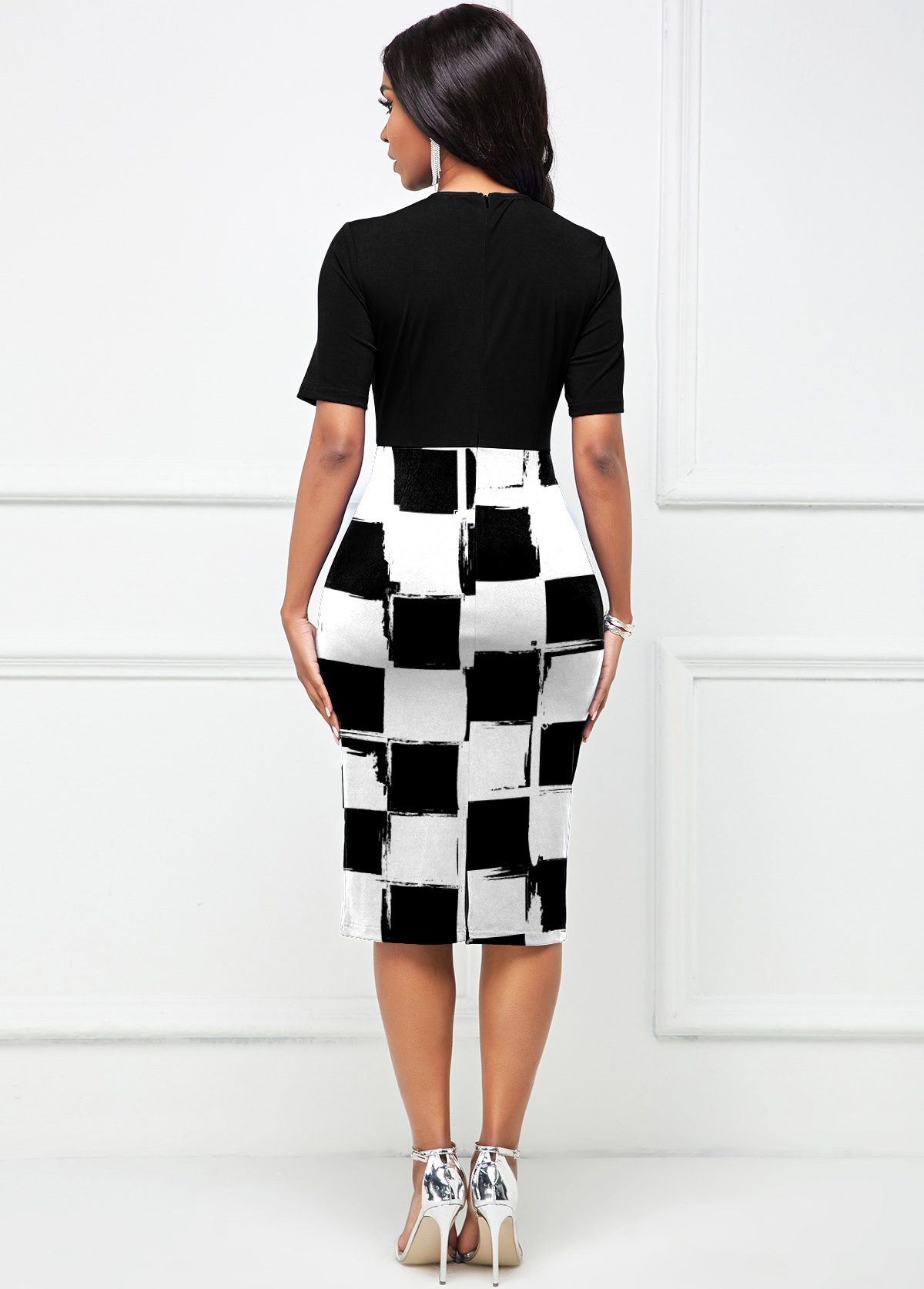 Flounce Short Sleeve Checkered Round Neck Dress