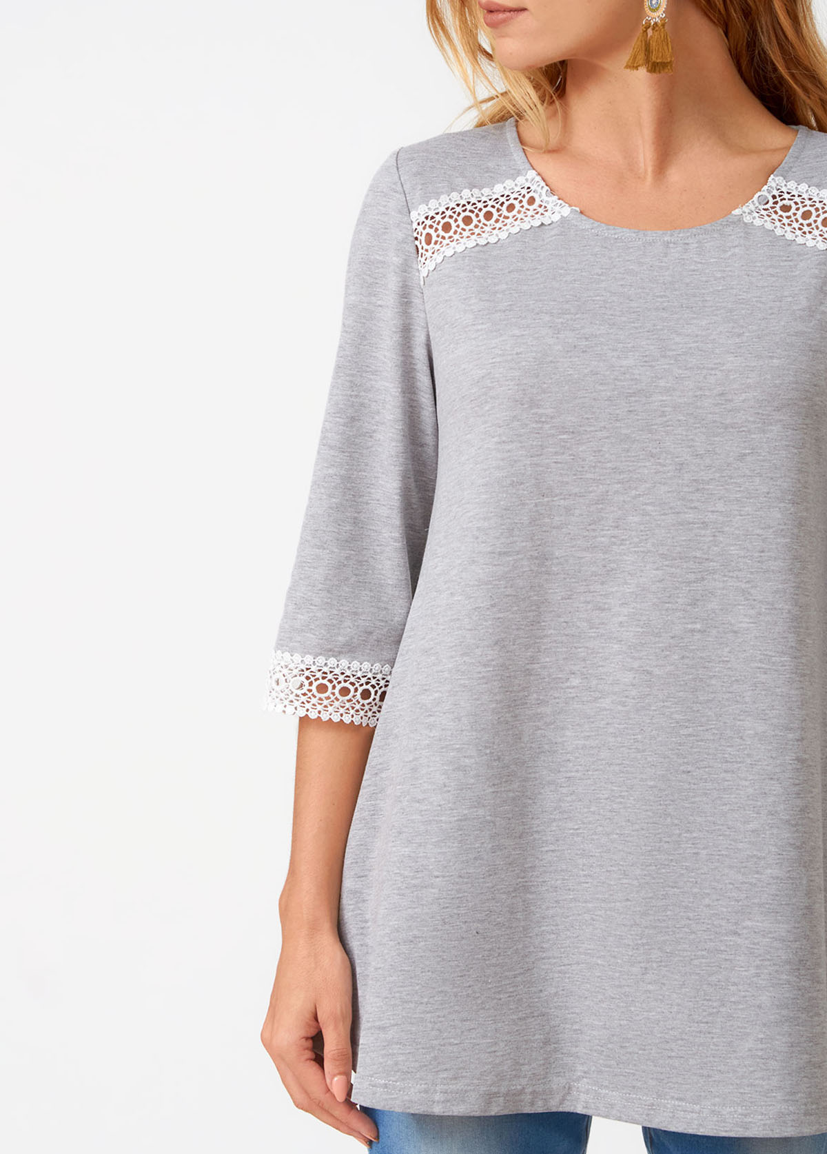 Three Quarters Sleeve Lace Patchwork Round Neck T Shirt
