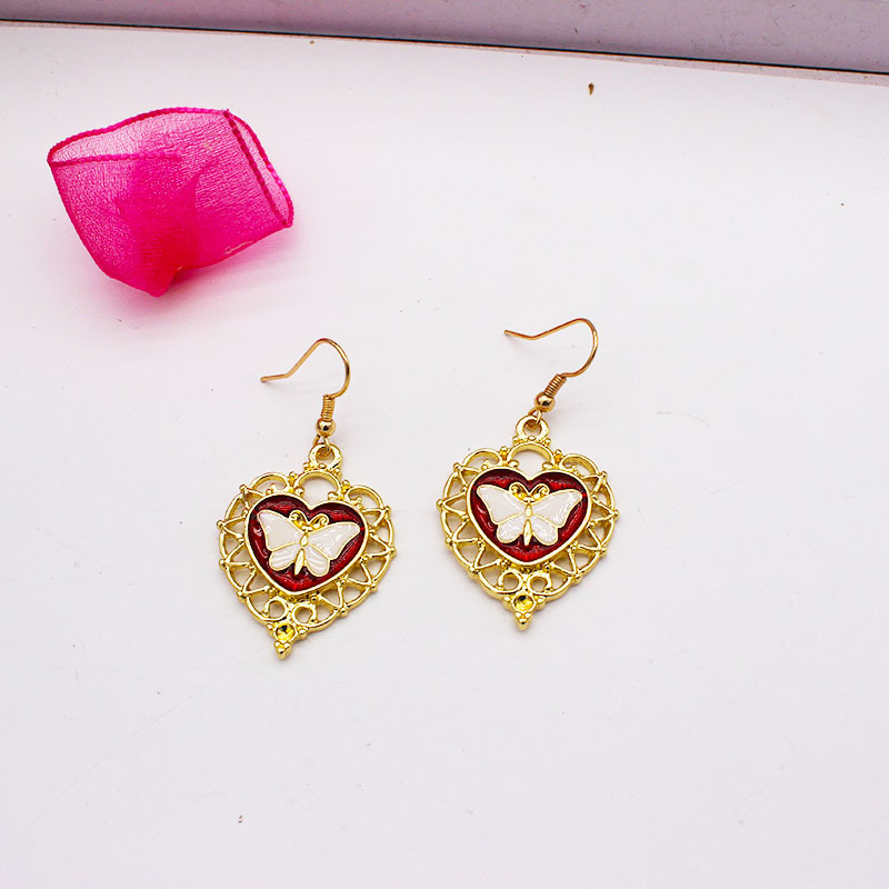 Butterfly Detail Heart Design Gold Earrings
