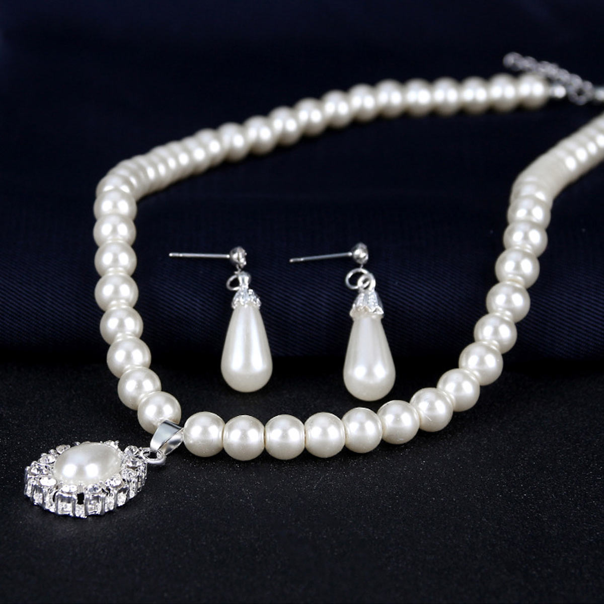 Cream Rhinestone Pearl Water Drop Shape Earrings and Necklace