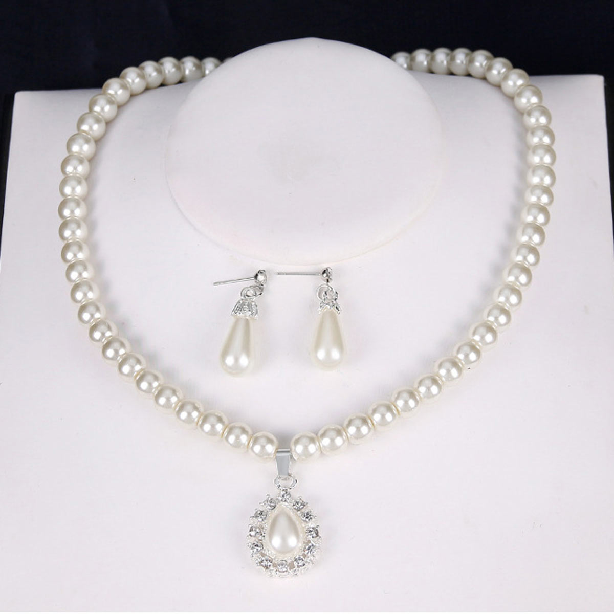 Cream Rhinestone Pearl Water Drop Shape Earrings and Necklace