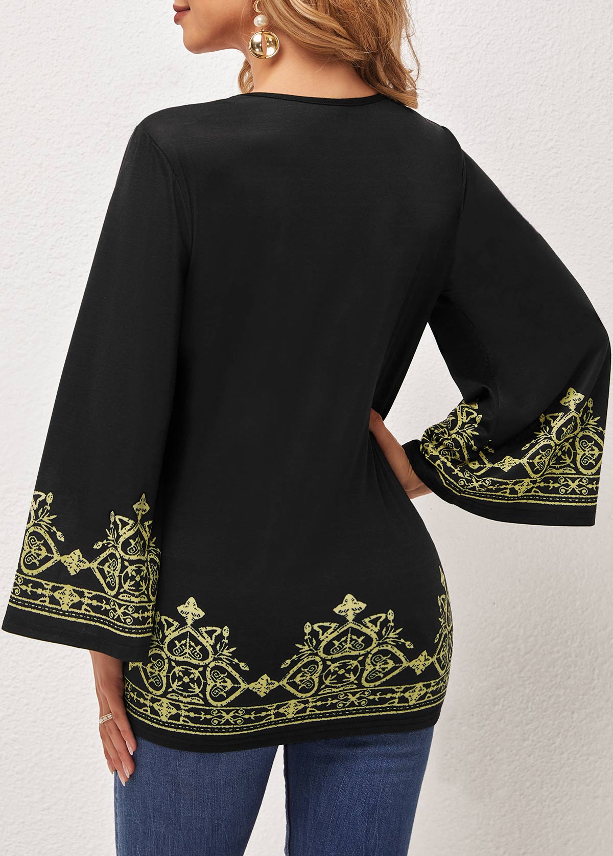 Tribal Print Black V Neck T Shirt