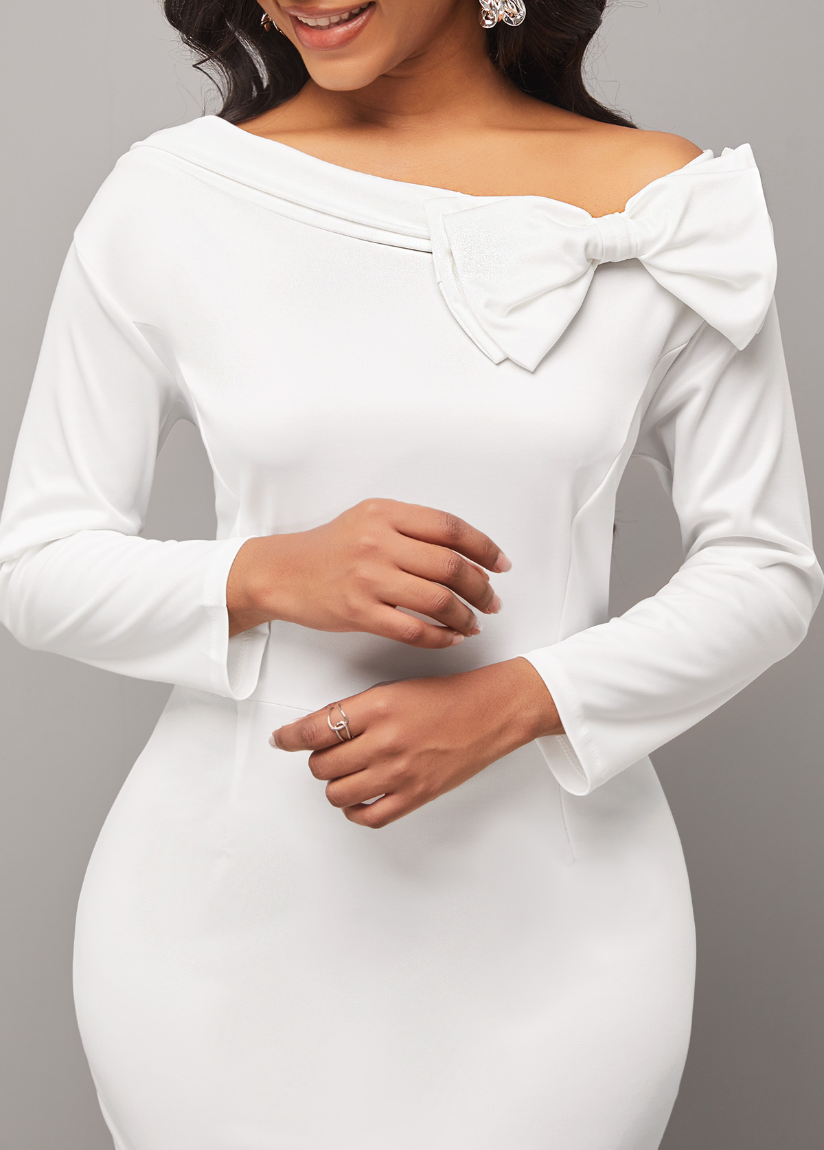 White Off Shoulder Bowknot Bodycon Dress