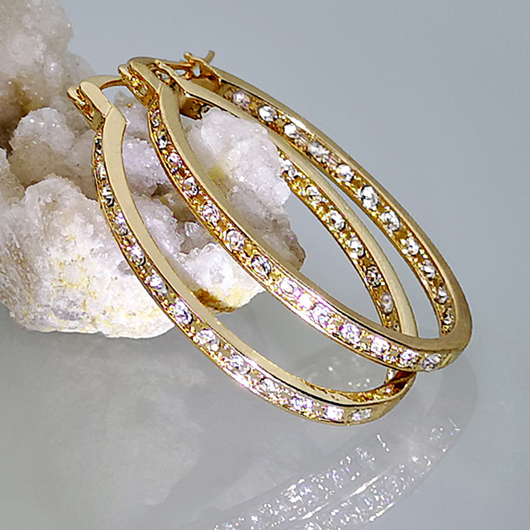 Rhinestone Design Circle Detail Gold Earrings