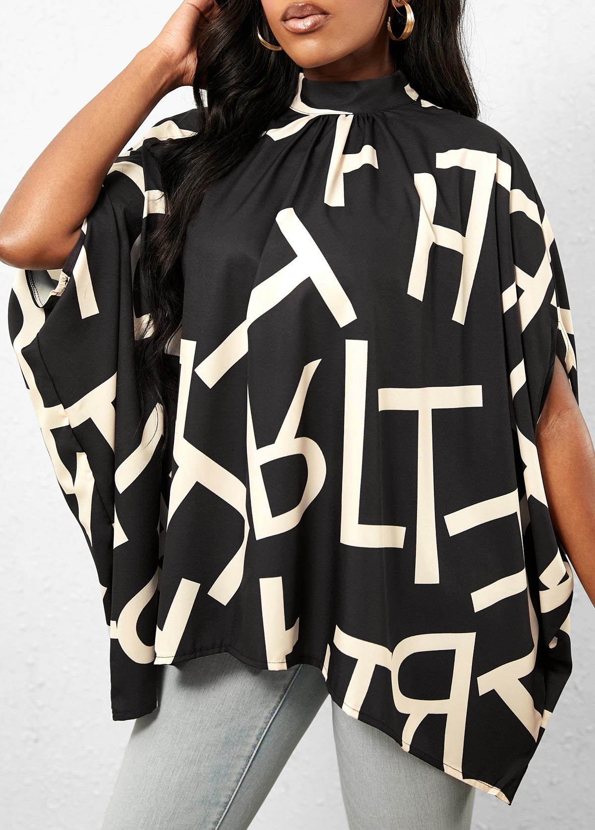 Black Geometric Print Mock Neck T Shirt