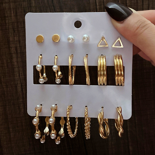 Pearl Design Metal Detail Gold Earring Set