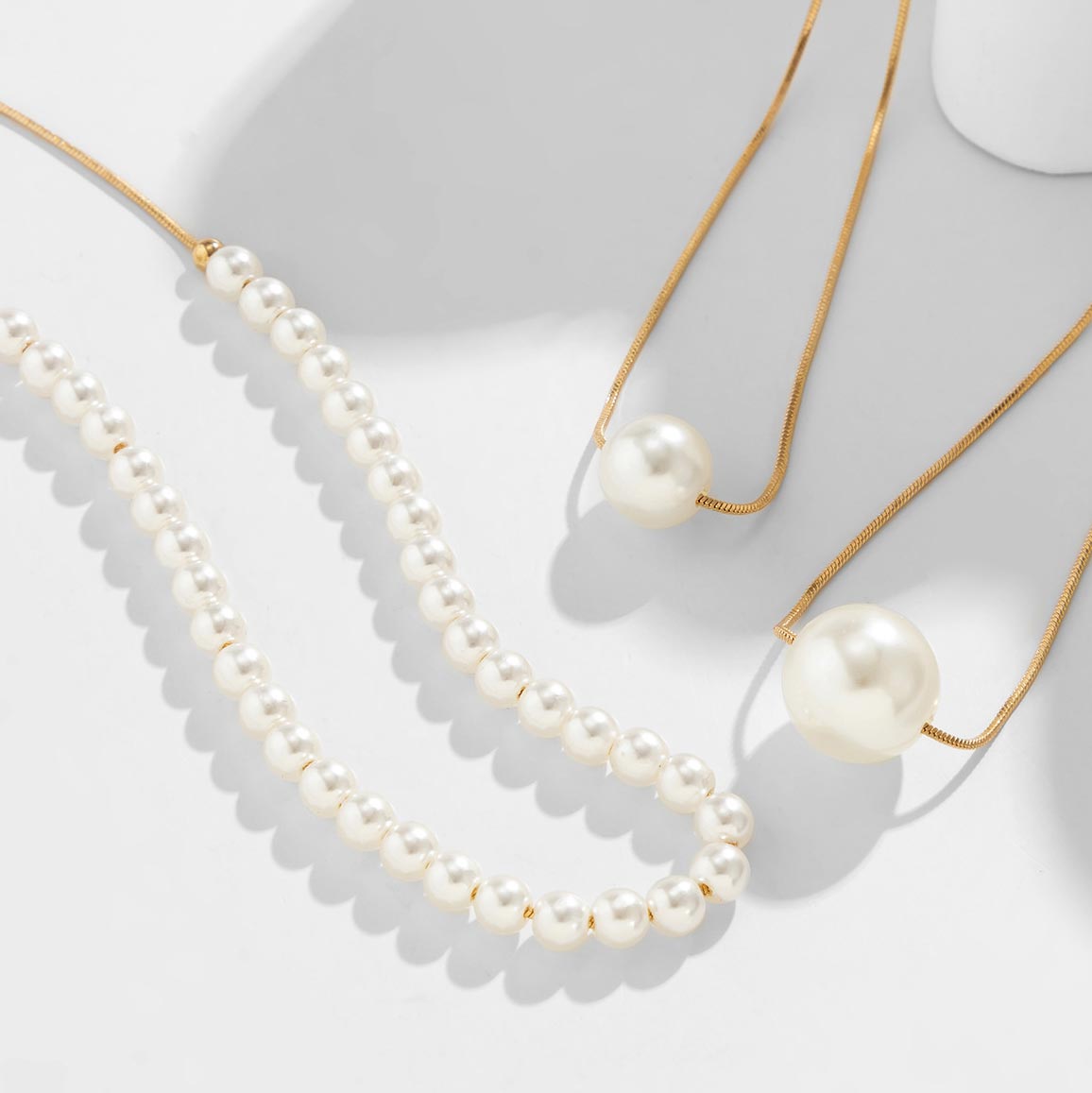Layered Design Gold Pearl Bar Necklace Set