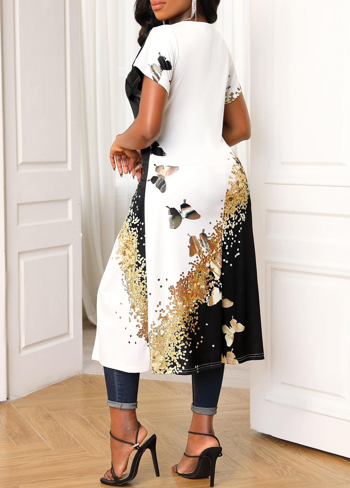 White Side Slit Butterfly Print Round Neck Blouse