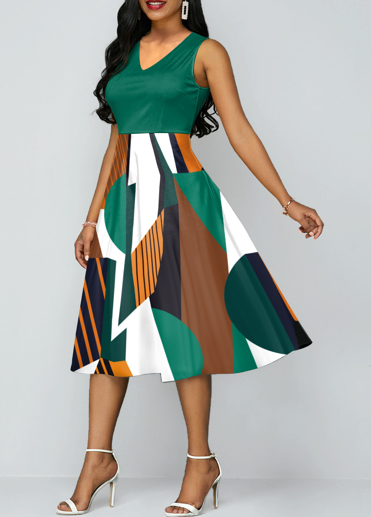 Green Geometric Print V Neck Dress