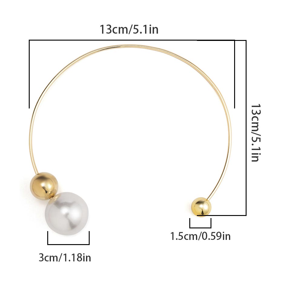 Pearl Design Metal Gold Asymmetrical Necklace