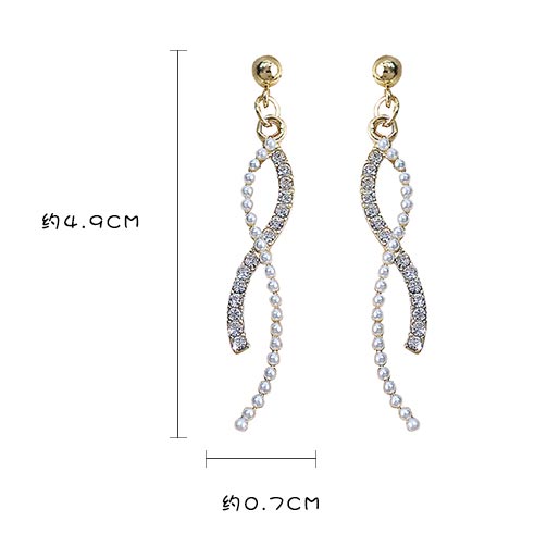 Rhinestone Design Metal Gold Asymmetrical Earrings