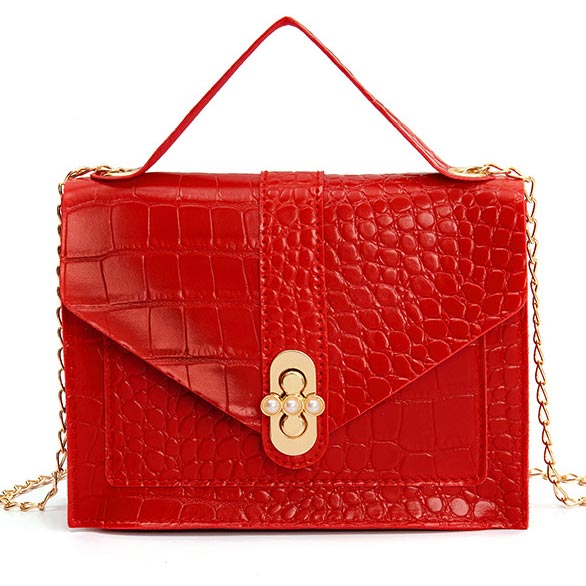 Chains Design Red Turnlock Shoulder Bag