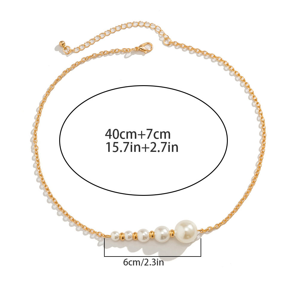 Pearl Design Metal Detail Gold Asymmetrical Necklace