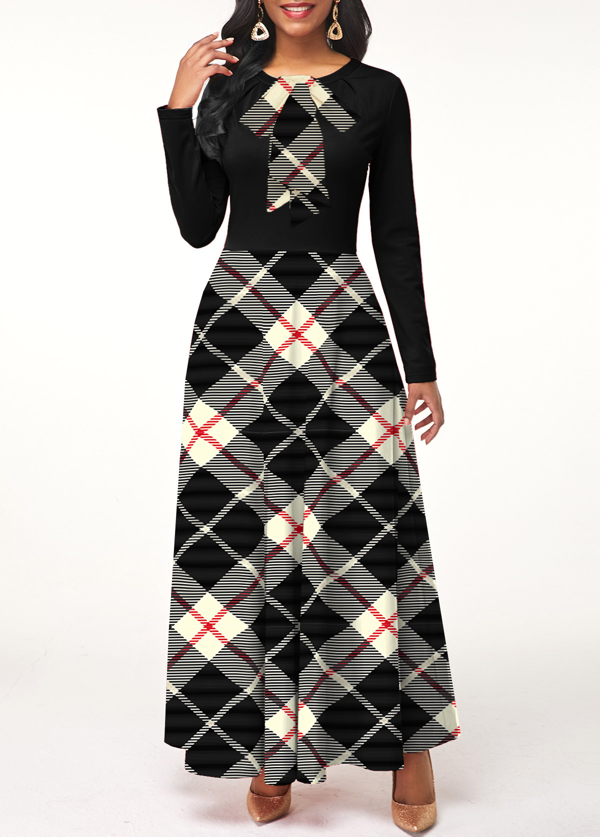 Plus Size Long Sleeve Round Neck Black Plaid Maxi Dress