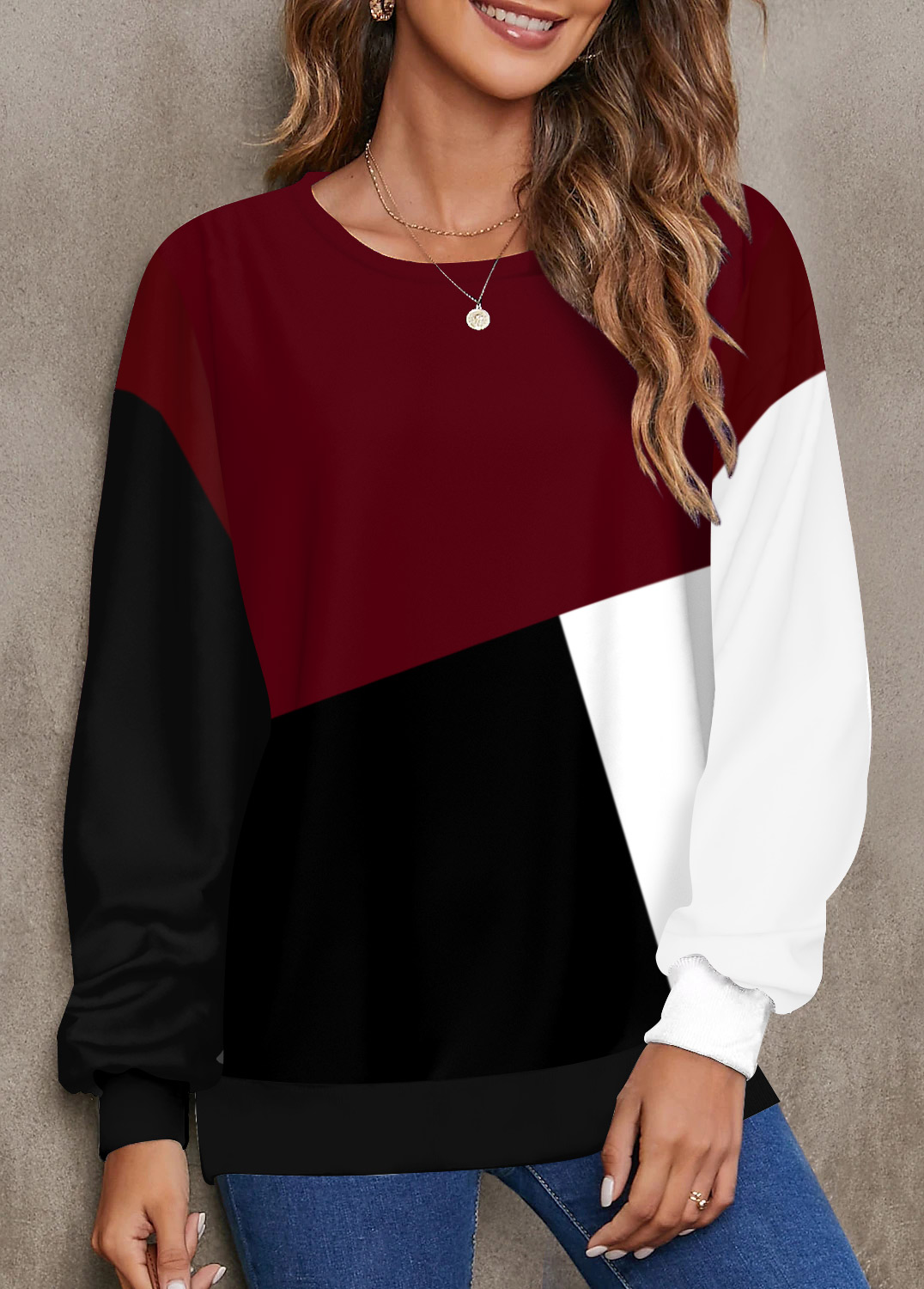 Red Round Neck Geometric Print Long Sleeve Sweatshirt