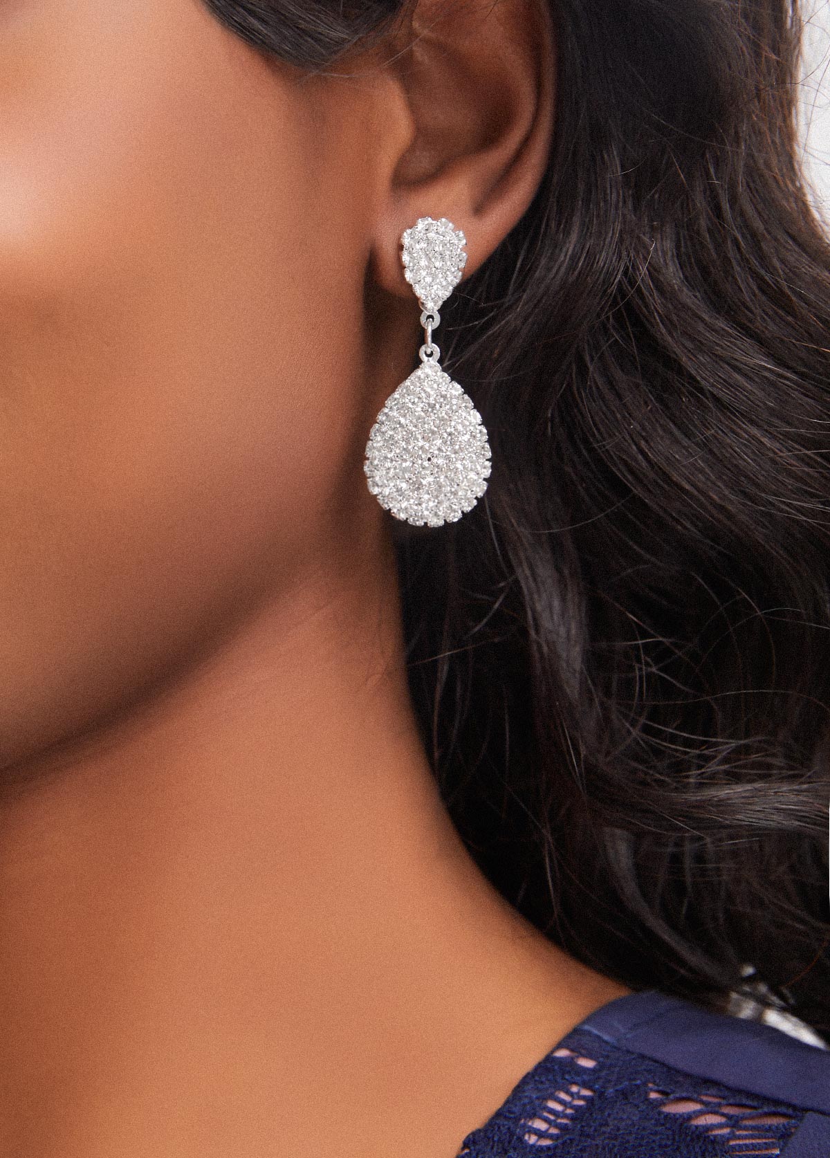 Teardrop Design Rhinestone Silvery White Earrings