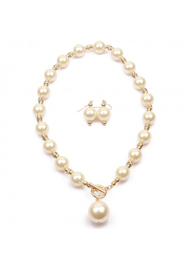 Silvery White Pearl Round Earings and Necklace
