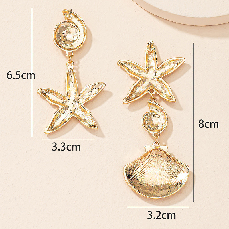 Metal Detail Starfish Golden Asymmetrical Earrings