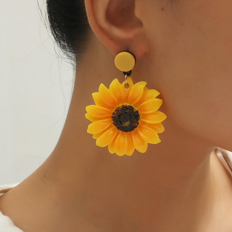1 Pair Polyresin Gold Sunflower Earrings