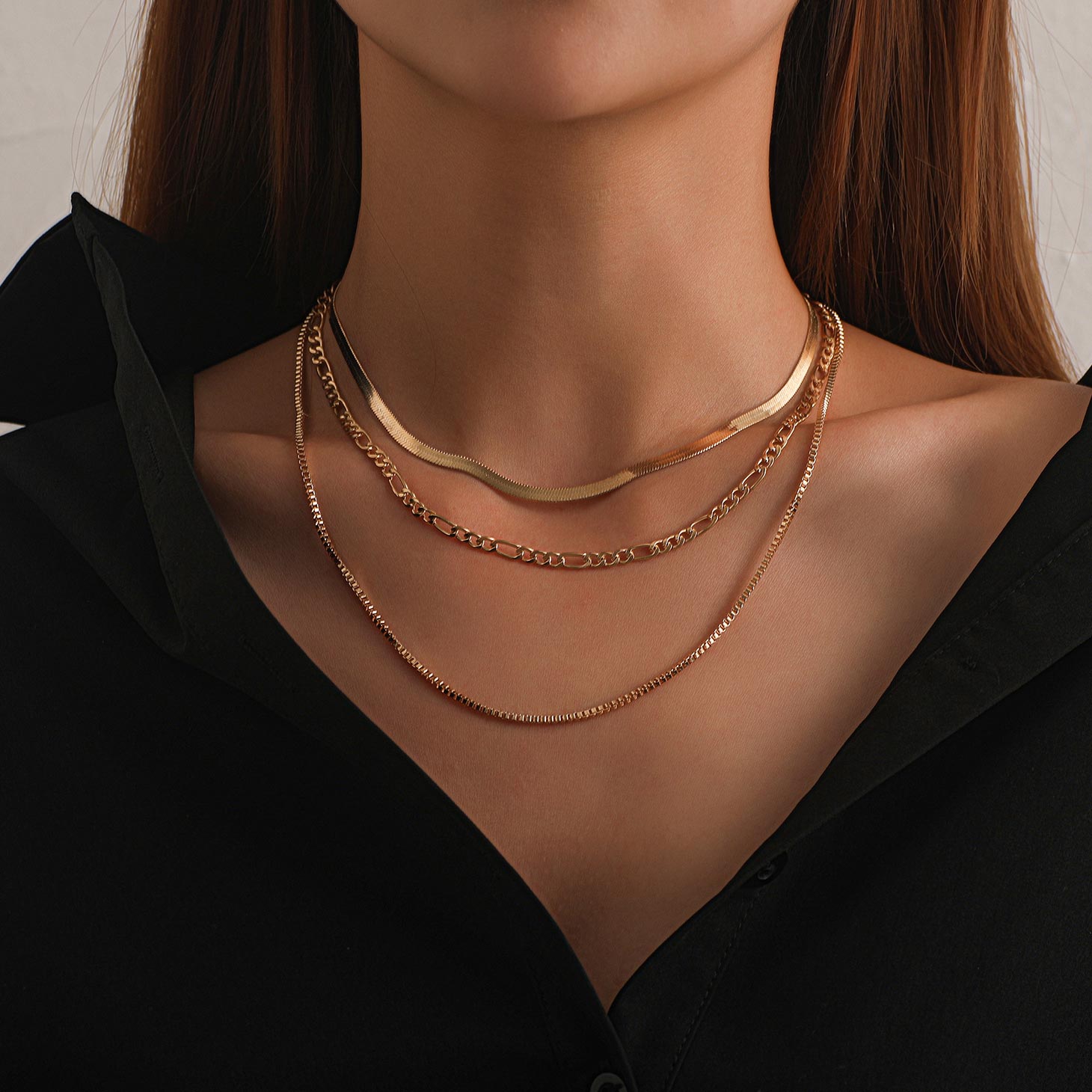 Metal Detail Layered Chain Gold Necklace