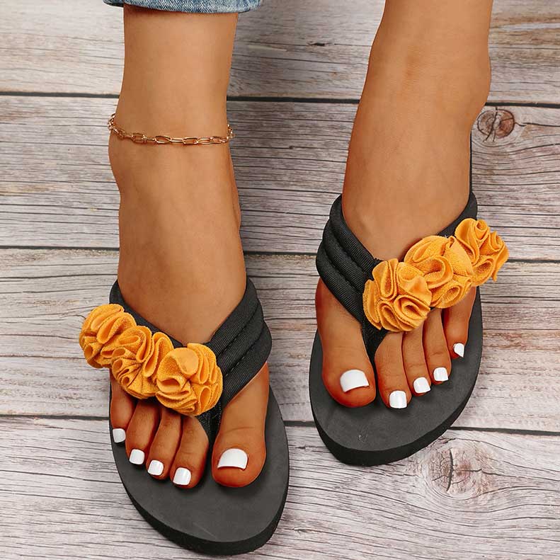 Contrast Black Toe Post Falt Slippers