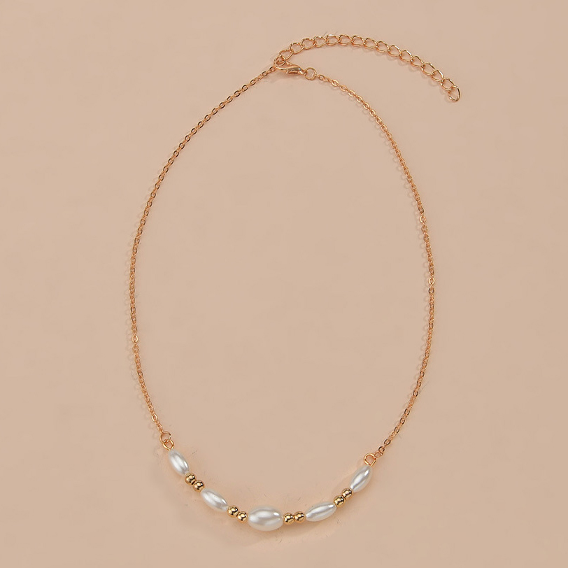 Golden Metal Round Pearl Design Necklace