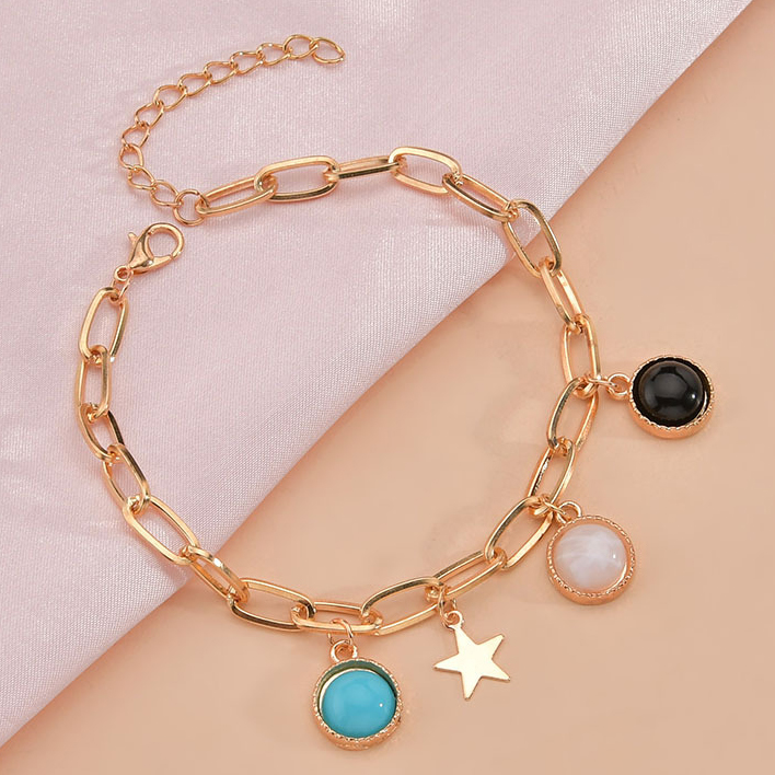 Geometric Pattern Golden Metal Detail Asymmetrical Anklet