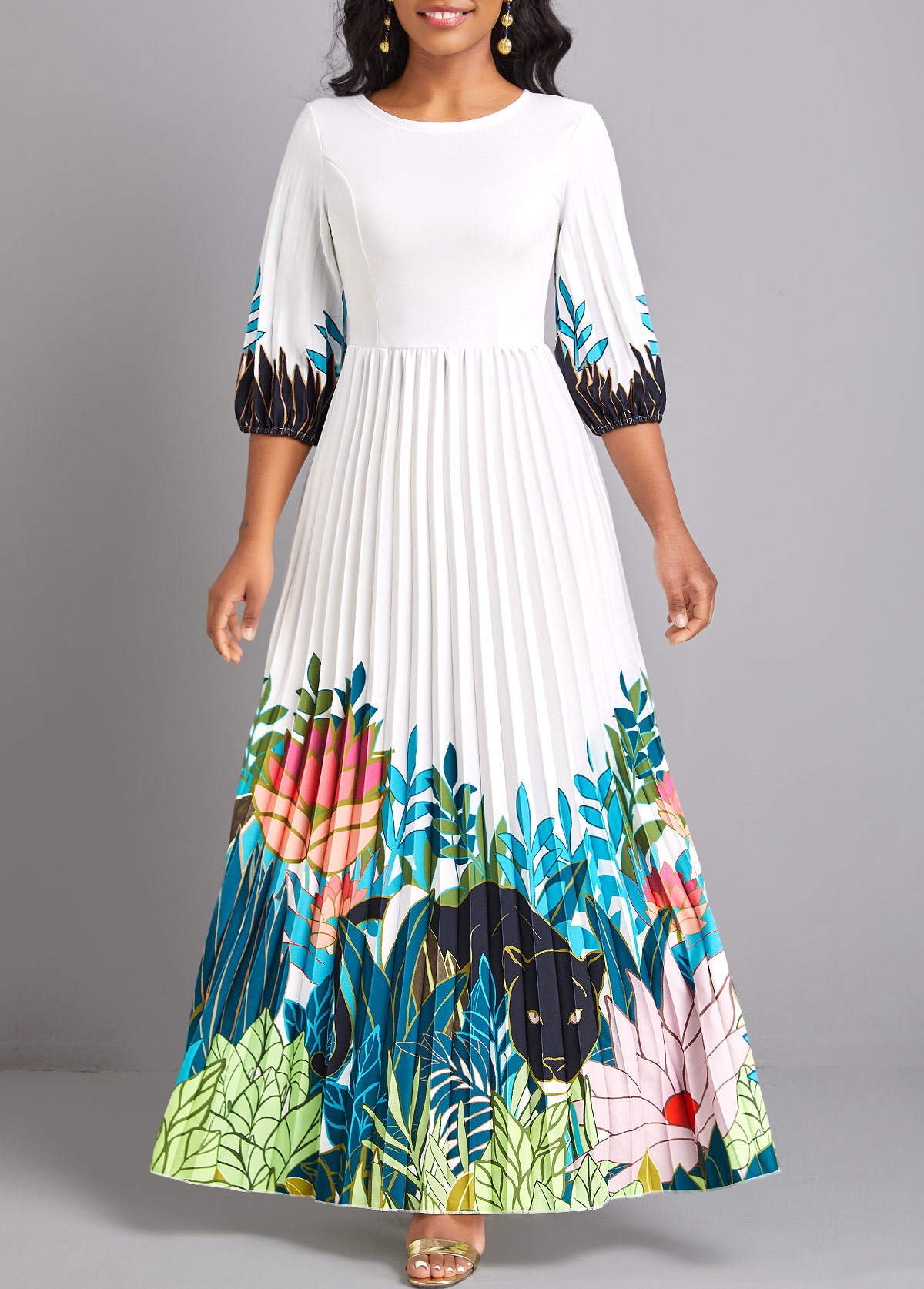 Round Neck Floral Print Pleated White Maxi Dress