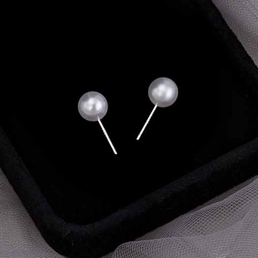 Pearl Detail White Round Geometric Pattern Earrings