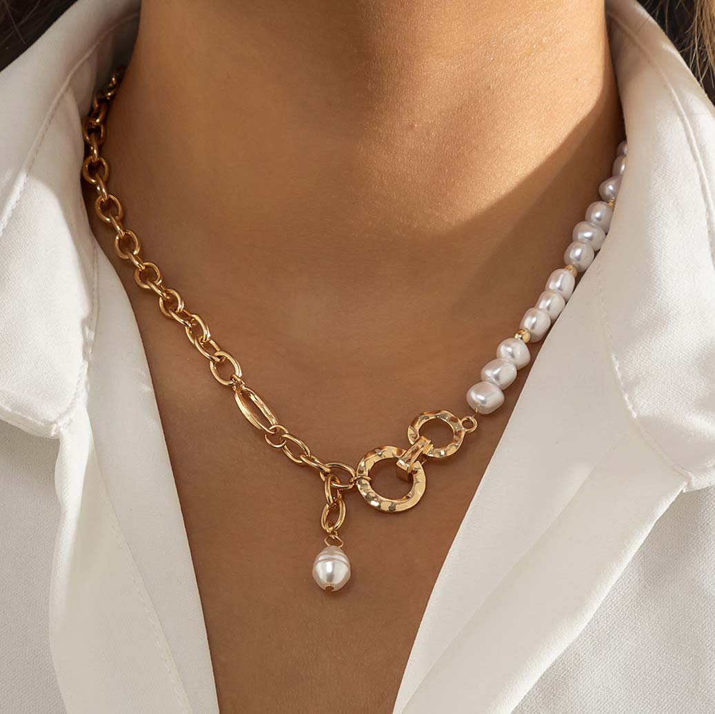 Golden Metal Chain Pearl Design Necklace