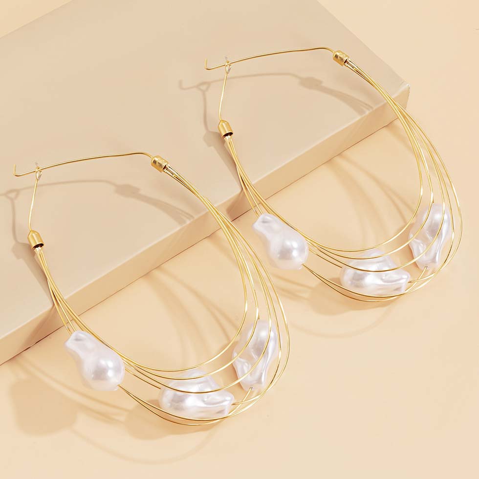 Asymmetric Pearl Design Gold Layered Earrings
