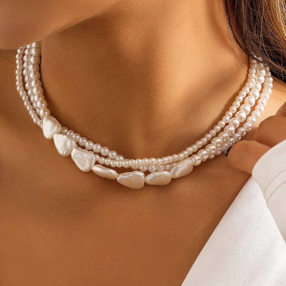 Asymmetric Pear Detail White Layered Necklace