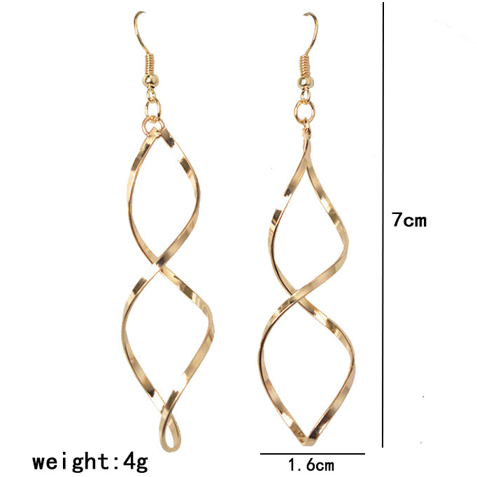 Twist Design Metal Detail Golden Asymmetrical Earrings