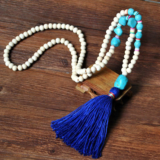 Wood Tassel Royal Blue Round Necklace