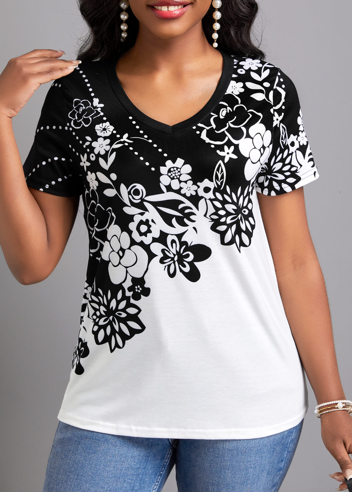 Floral Print Lightweight Black V Neck T Shirt