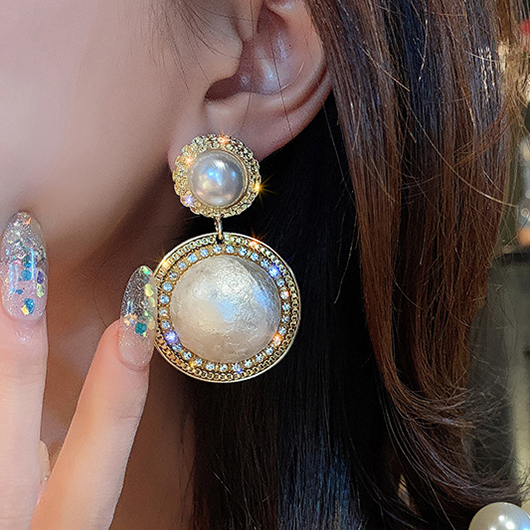 Golden Round Pearl Detail Geometric Pattern Earrings