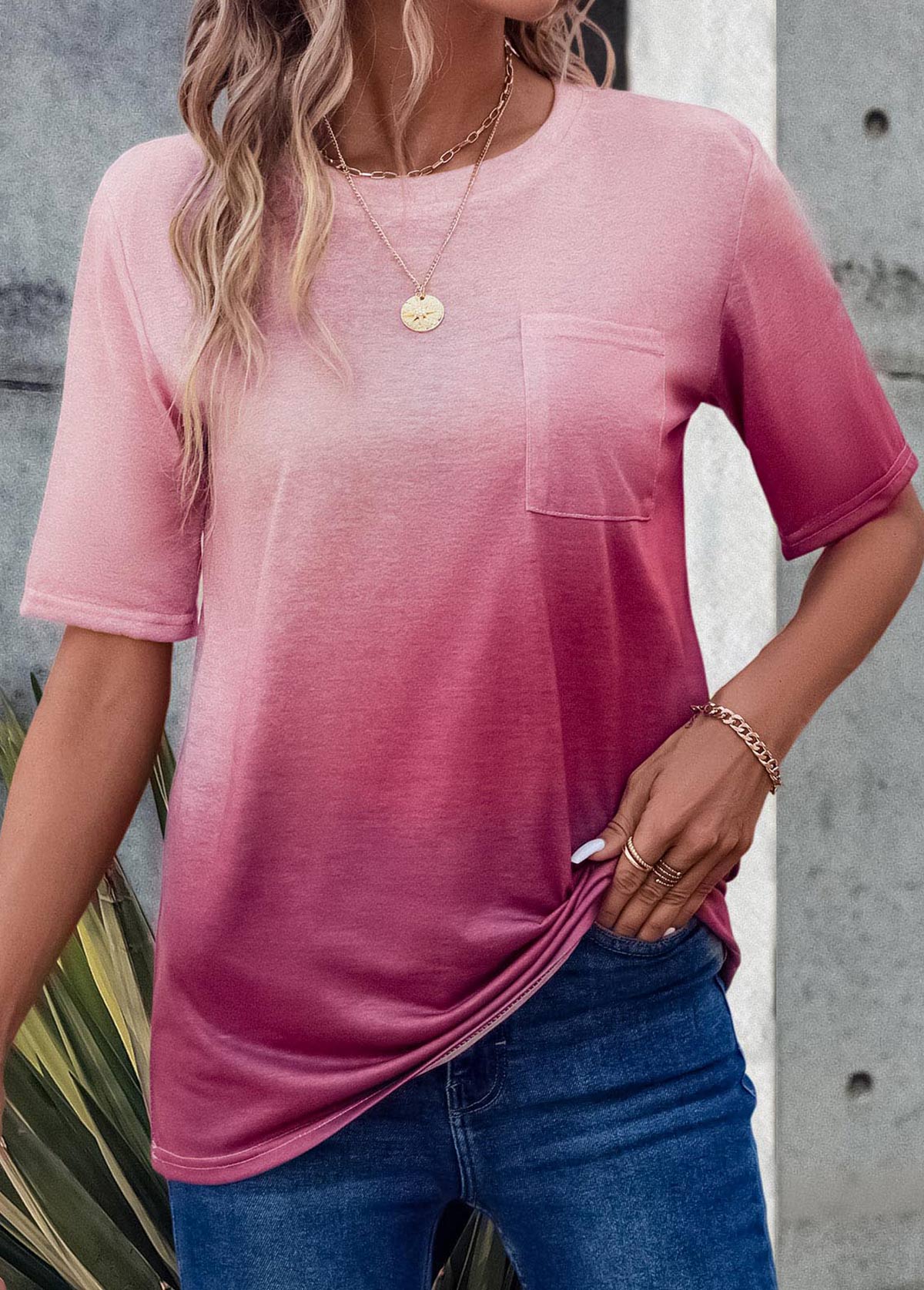 Ombre Pocket Pink Round Neck T Shirt