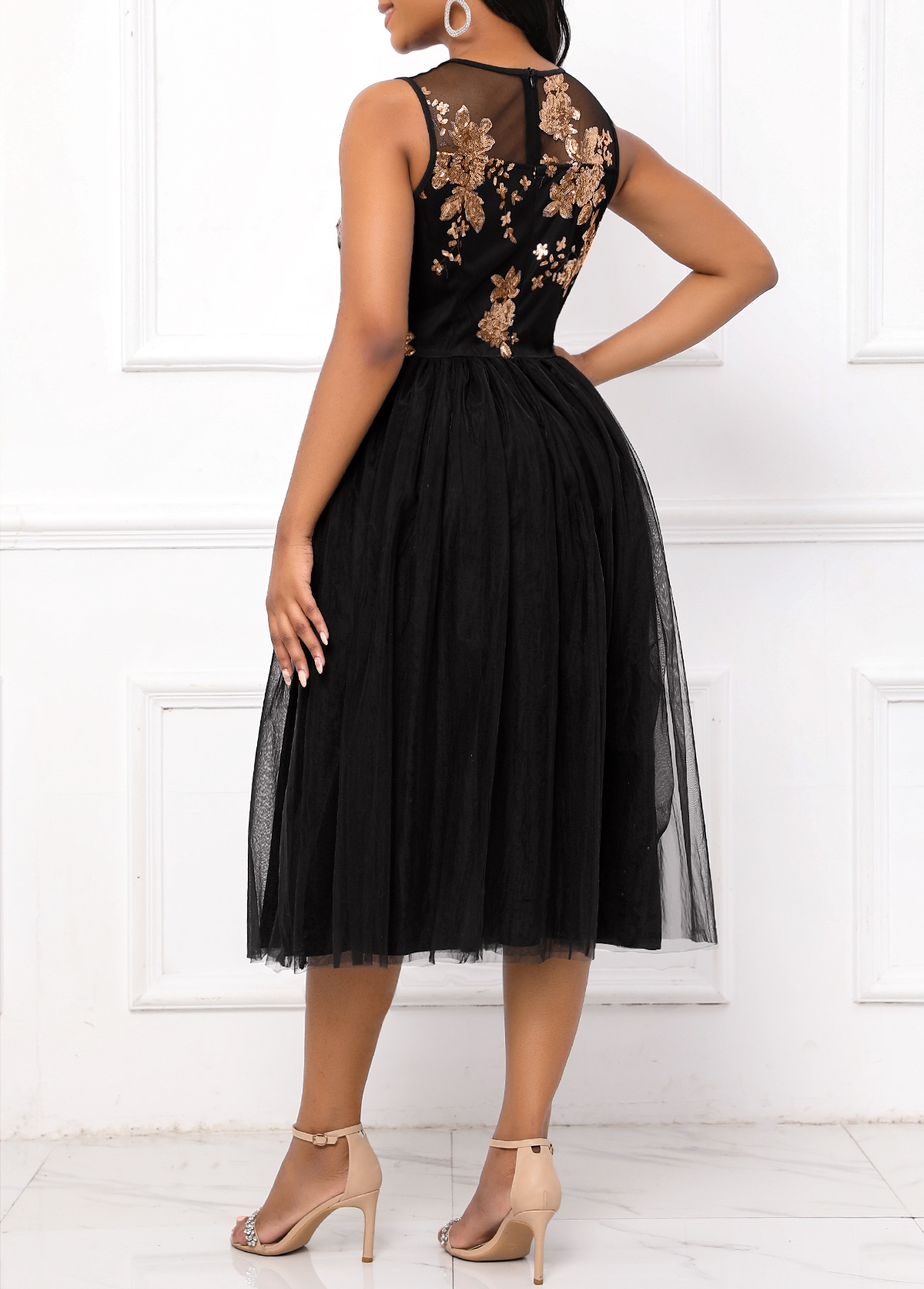 Sequin Round Neck Sleeveless Black Dress