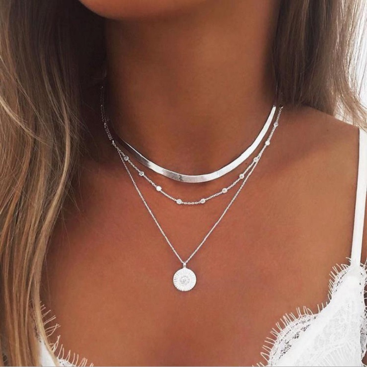 Layered Design Alloy Silver Round Necklace