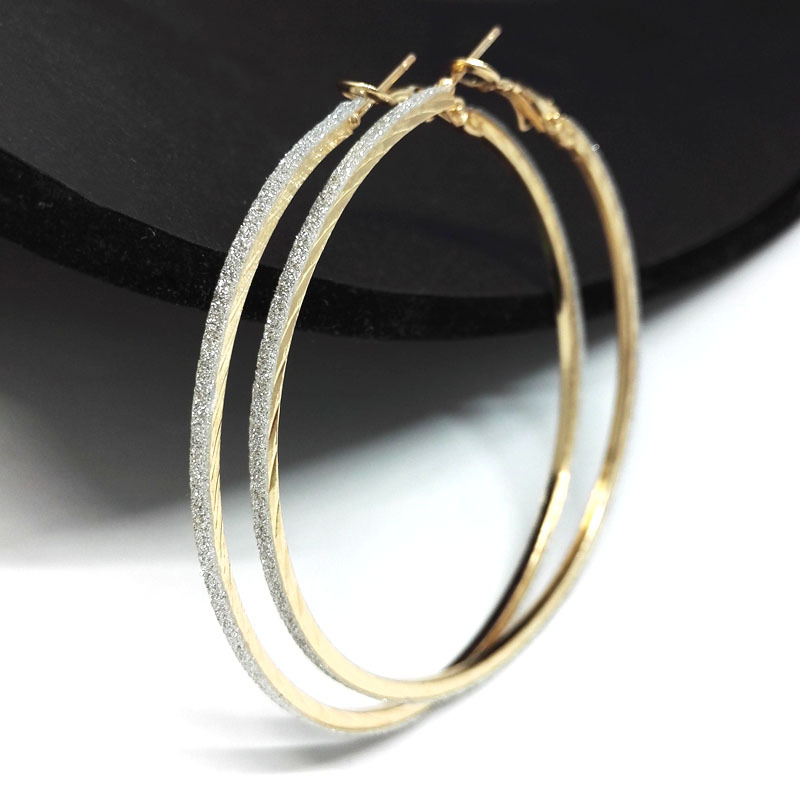 Golden Matal Round Shinning Alloy Earrings